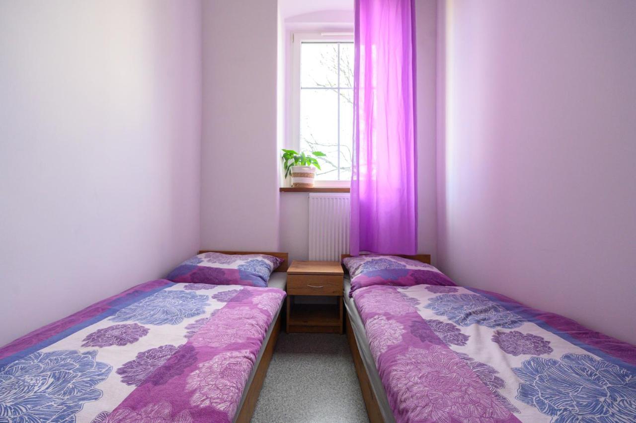 ראסיבורז' Mru Rooms מראה חיצוני תמונה