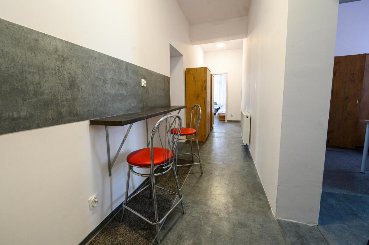 ראסיבורז' Mru Rooms מראה חיצוני תמונה